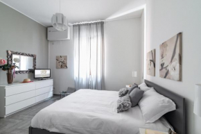 Casa Alessia - Confortevole bilocale Piazza del Carmine - by HOST4U